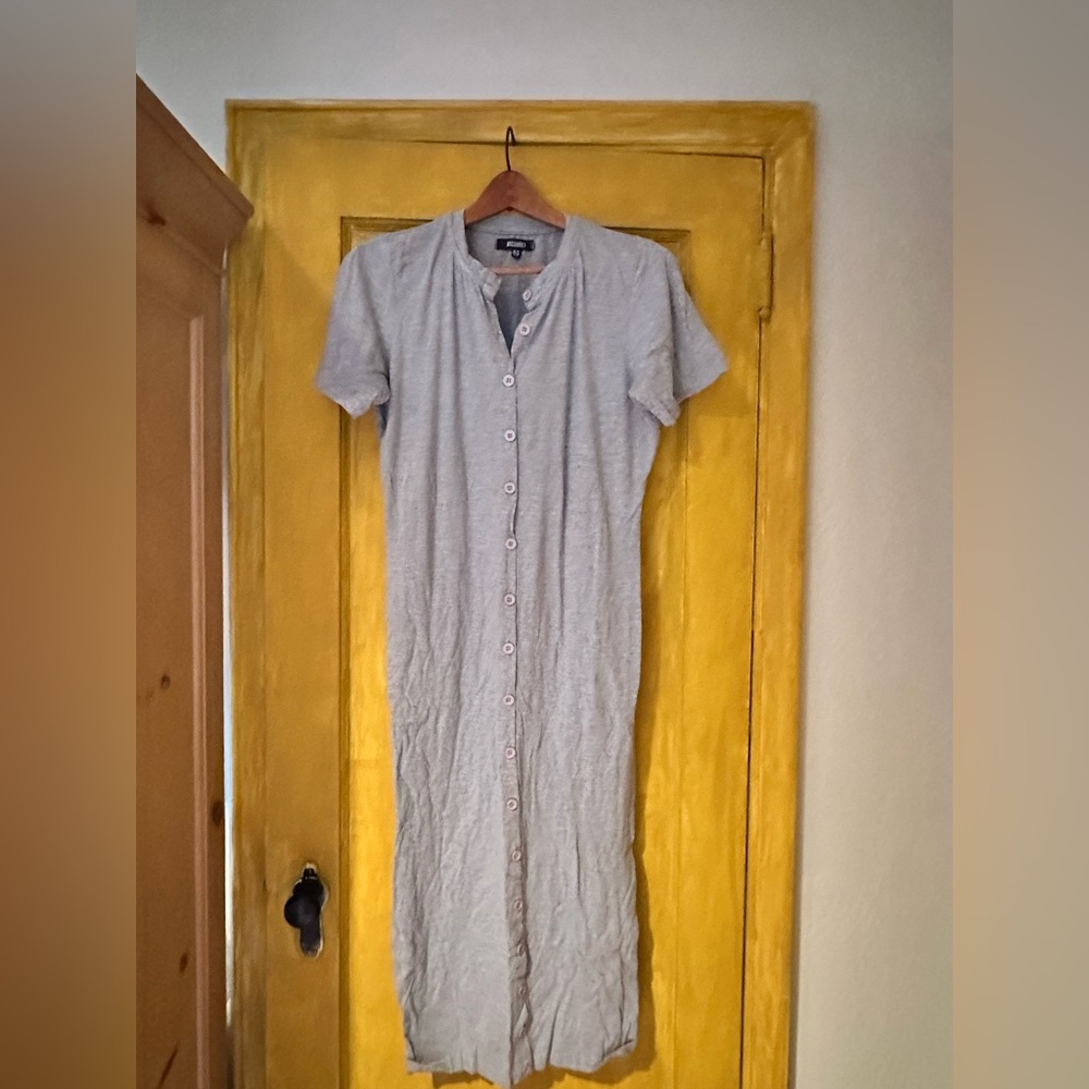 Missguided+ Light Gray Button-Up Maxi Dress